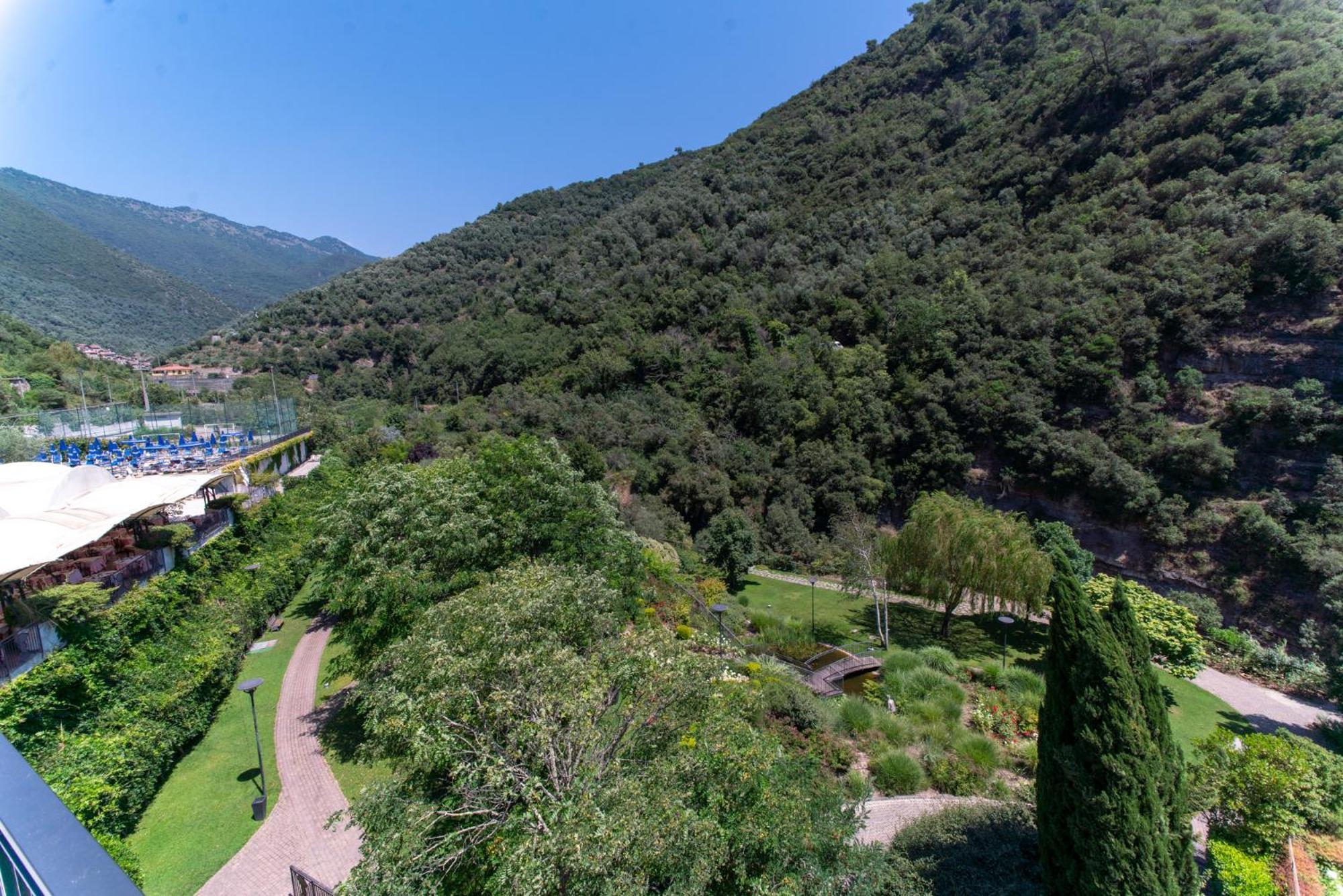 Hotel Lago Bin Rocchetta Nervina Kültér fotó