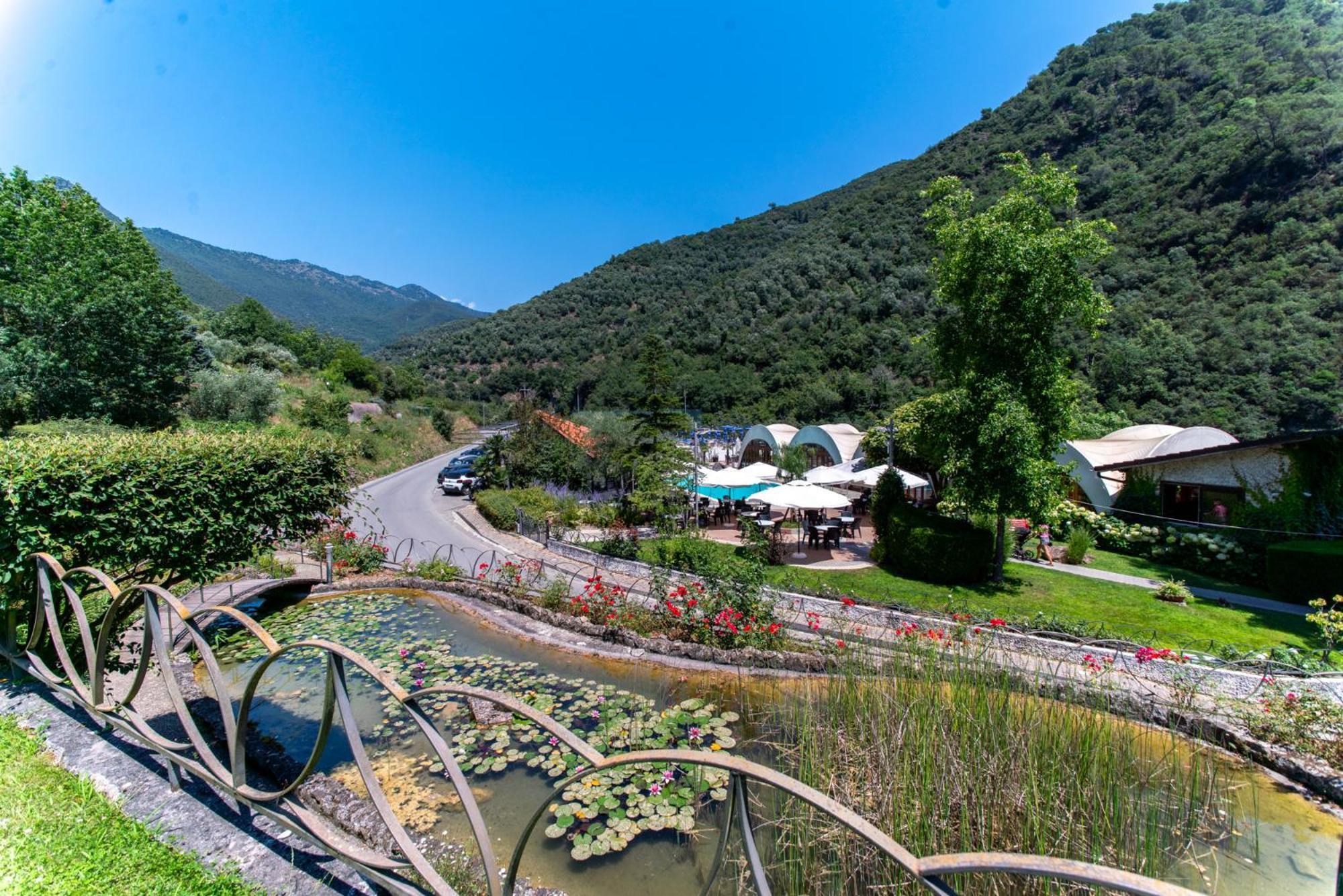 Hotel Lago Bin Rocchetta Nervina Kültér fotó